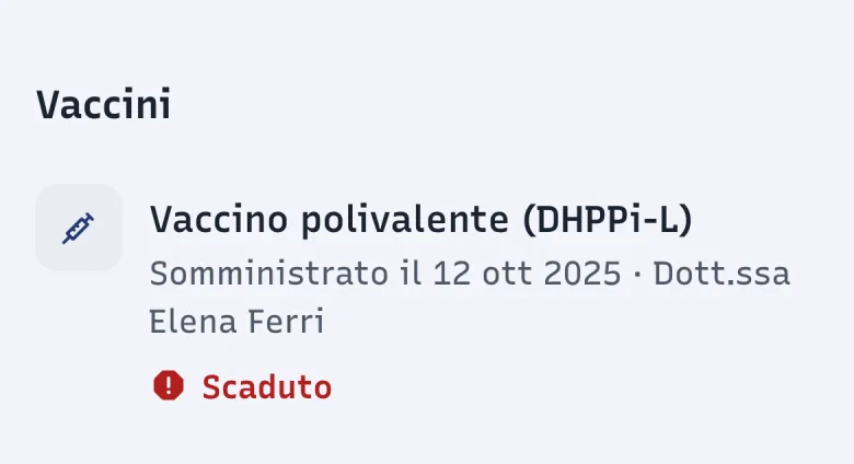 Sezione Vaccini di Luna in DoctorBau con il vaccino polivalente segnato come Scaduto.